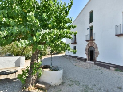 Casa con terreno en Sant Andreu de la Barca