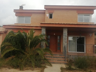 Chalet en Alforja