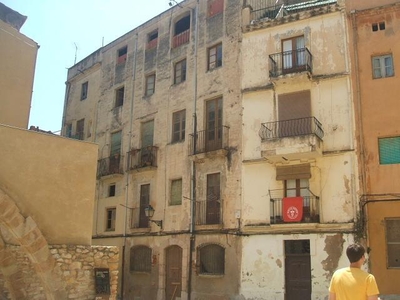 Edificio en venta enc. escrivania, 4,valls,tarragona