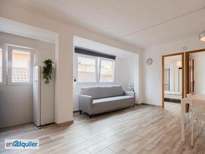 Piso de 3 habitaciones en alquiler en Burjassot