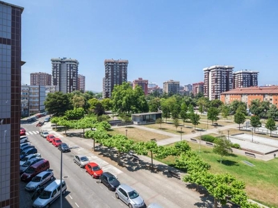 Piso en Cataluña, Gijón