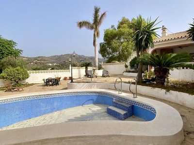 Torrox villa en venta