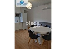 Apartamento en alquiler en Industria