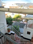 Casa con 7 habitaciones con calefacción en Nucli Urbà Esparreguera