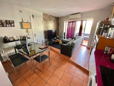 Alquiler de ático en Sitges de 3 habitaciones con terraza y aire acondicionado