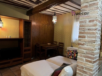 Alquiler de piso en Casco Histórico de 2 habitaciones con calefacción