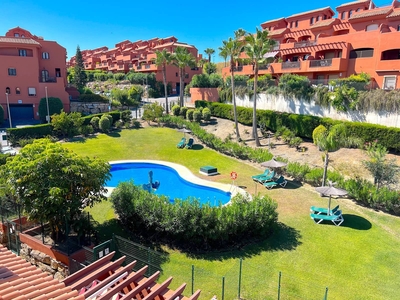 Piso en venta en Buenas Noches, Estepona, Málaga