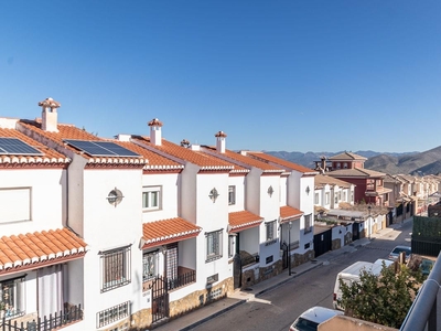 Venta de casa con piscina y terraza en Monachil, Barrio de monachil