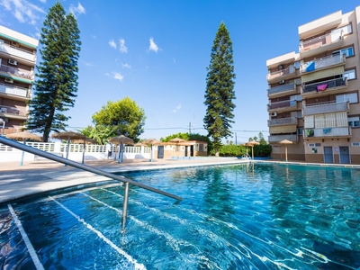 Venta de piso con piscina en El Varadero, Santa Adela