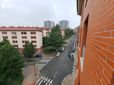 Venta de piso en Santutxu (Bilbao), Santutxu