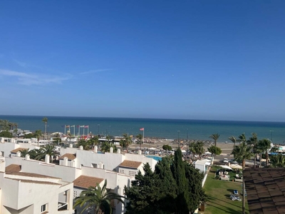 Venta Piso Torremolinos. Piso de dos habitaciones Cuarta planta con terraza