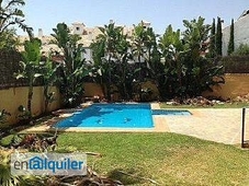 Alquiler casa piscina Montemayor-marbella club