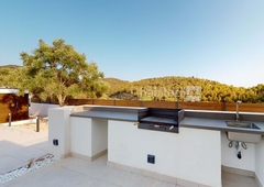 Casa con 5 habitaciones con parking, piscina y jardín en Sitges