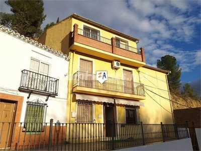 Casa en venta en Cuevas Bajas