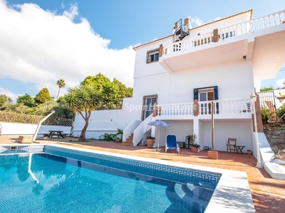 Casa independiente en venta en Torrox Pueblo