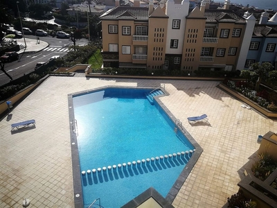 Alquiler de piso en San Antonio - Las Arenas de 2 habitaciones con piscina y garaje