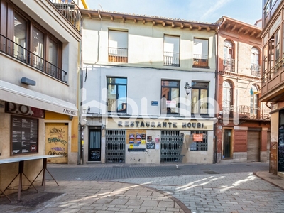 Casa en venta de 369 m² Calle Cardiles, 24003 León