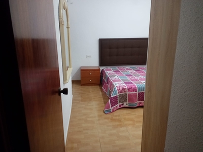 Habitaciones en C/ Doctor Buades, Alicante - Alacant por 375€ al mes