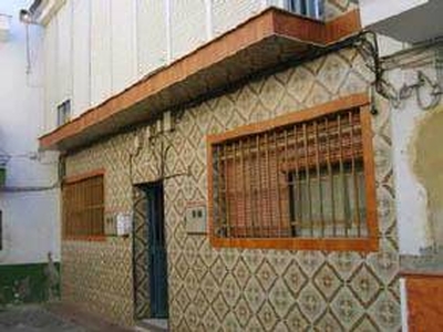 Piso de tres habitaciones Calle Martel, La Plata, Sevilla