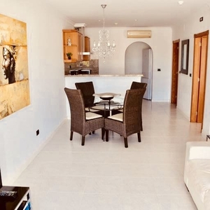 Apartamento en venta en Benissa, Alicante