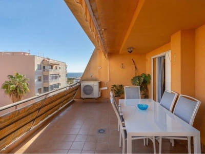 Apartamento en venta en Puerto Marina, Benalmádena, Málaga