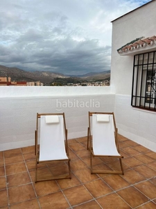 Ático con 2 habitaciones amueblado con ascensor, vistas al mar y vistas a la montaña en Málaga