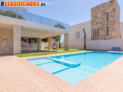 Casa-Chalet en Venta en..