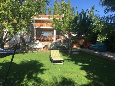 Chalet independiente con jardin y garaje en Gargantilla del Lozoya