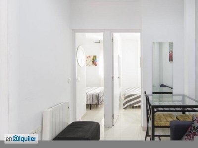 Encantador apartamento de 2 dormitorios en alquiler en Puerta del Ángel