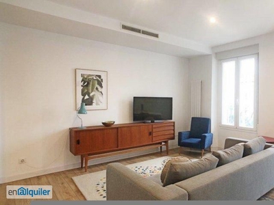 Impresionante apartamento de 2 dormitorios en alquiler en Chueca