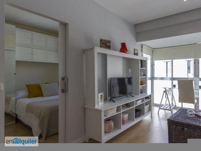 Luminoso apartamento de 1 dormitorio en alquiler en Salamanca