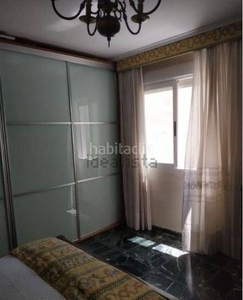 Piso con 4 habitaciones con ascensor y aire acondicionado en Alzira