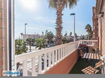 Piso de 1 habitación con terraza junto a la playa para alquilar en Patacona, Poblats Marítims