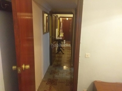 Piso en calle de francisco madariaga piso con 2 habitaciones amueblado con ascensor y calefacción en Madrid