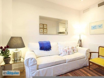 Precioso apartamento de 1 dormitorio con terraza y aire acondicionado en alquiler en Salamanca, Metro O'Donnell