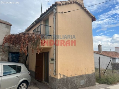 Casa en Valdehuncar, Cáceres