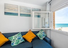 Apartamento para 2-4 personas en 1ª línea de playa