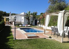 VILLA 8KM PLAYA,PISCINA PRIVAD,VISTA MAR Y MONTAÑA