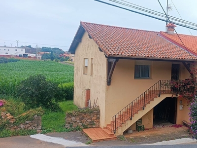 Casa 3 habitaciones de 134 m² en Ubiarco (39360)