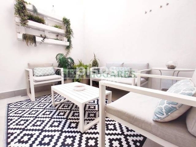 Casa adosada en venta en Calle Tierra