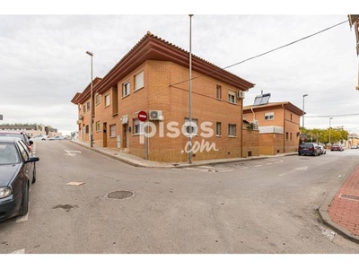 Casa adosada en venta en La Ñora