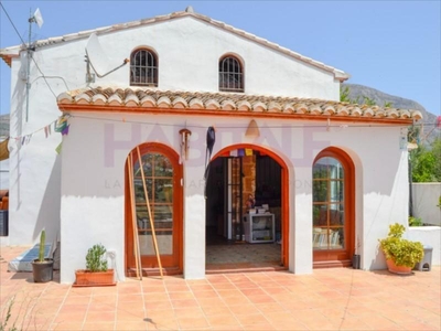 Casa con terreno en Jávea/Xàbia