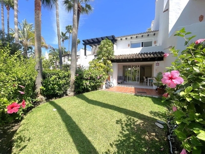 Casa en venta en Costalita, Estepona, Málaga