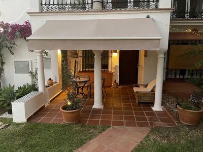 Piso en venta en Paraiso - Barronal, Estepona, Málaga