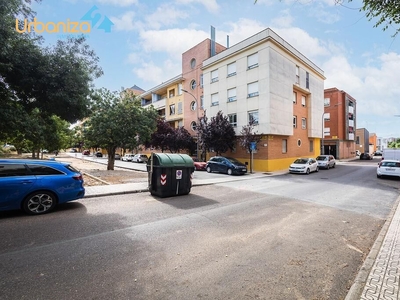 Venta de piso en Avenida de Elvas-Campus (Badajoz), Avenida de Elvas