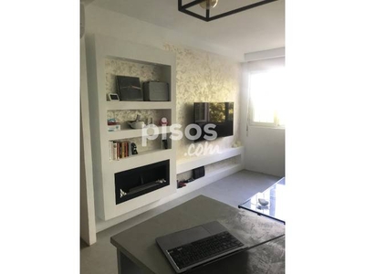 Apartamento en alquiler en Apartamento en Avda. Reyes Católicos de Majadahonda