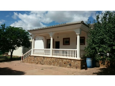 Casa con terreno en Venta en Villaviciosa de Córdoba, Córdoba