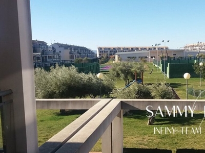 FANTASTICO Apartamento + 60 M2 terrazas + parking + trastero en Golfmar Resort