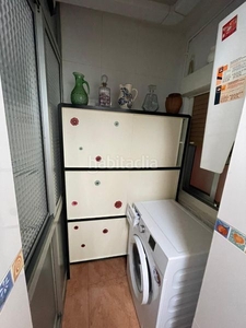 Piso con 3 habitaciones con aire acondicionado en Santa Coloma de Gramenet