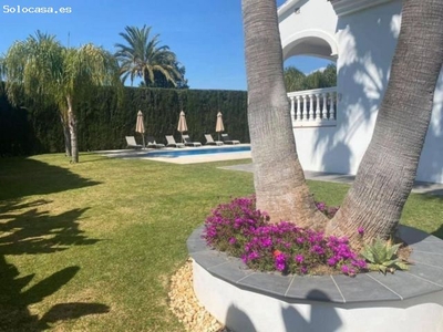 Villa de Lujo en Alquiler en Marbella, Málaga